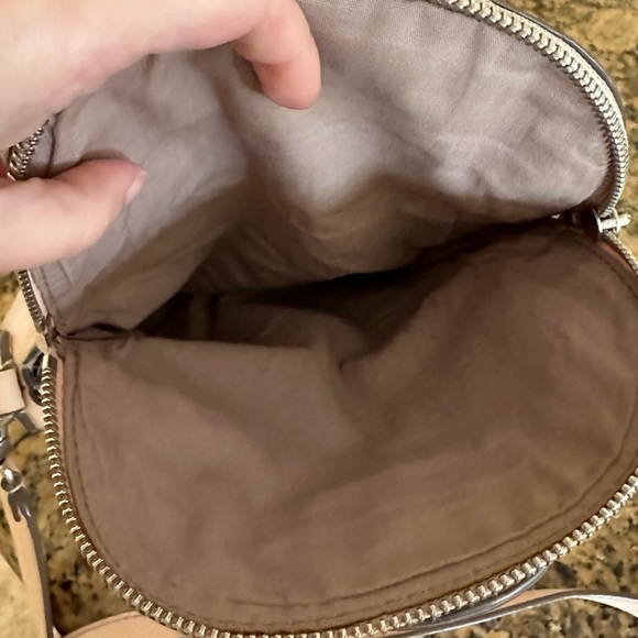 Marc by Marc Jacobs Natasha crossbody in pink leather - Picture 5 of 10